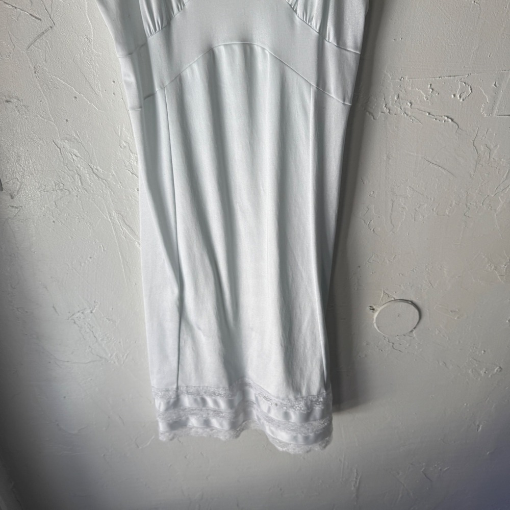 Vintage Velrose White Lace Trim Slip Dress Lingerie Full Slip Size 36 Coquette - Picture 3 of 8